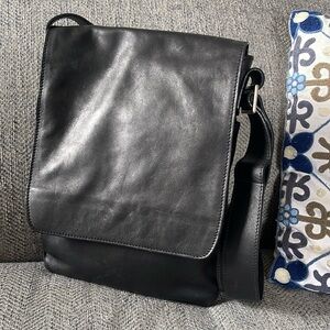 Papini Black Italian Leather Crossbody Bag